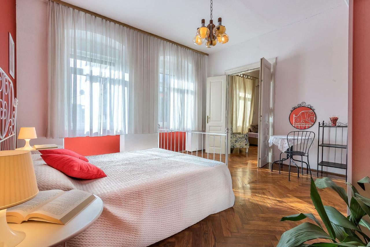 Pula City Center Big Apartment With Private Parking Esterno foto